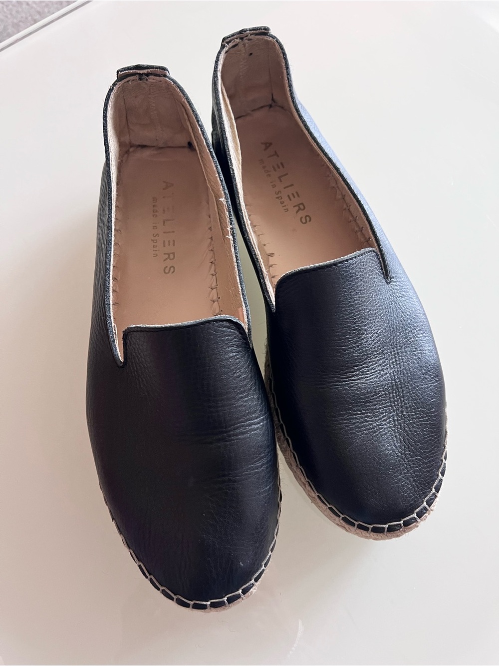 ATELIERS Black Leather Espadrille Flats EU 39 Made in Spain Slip On Shoes